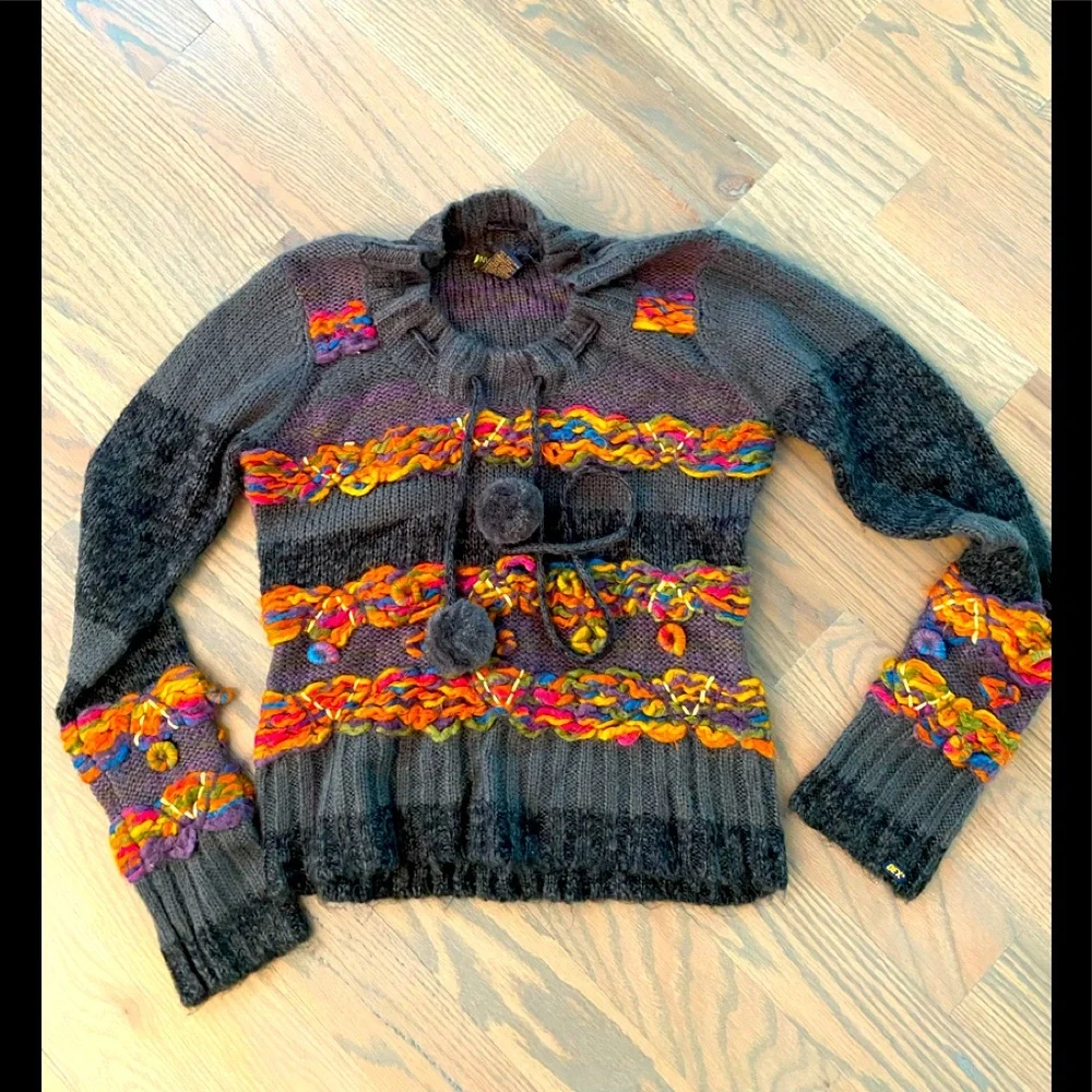 Nylon by Dex women’s sweater size S/P
